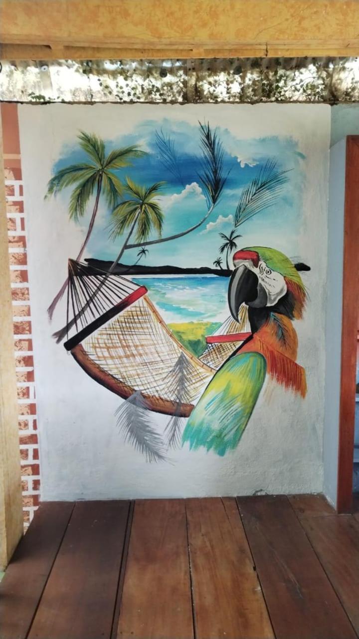 Hotel El Delfin Livingston Exterior photo